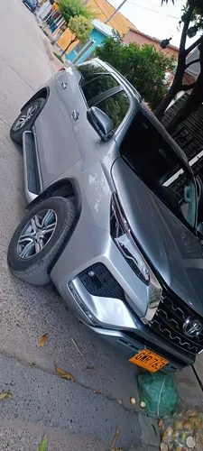 Fortuner Sr .2.4 Diesel 4*2