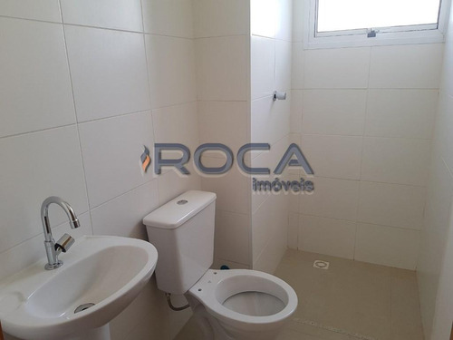 Aluguel De Apartamentos / Padrão Na Cidade De São Carlos 24039