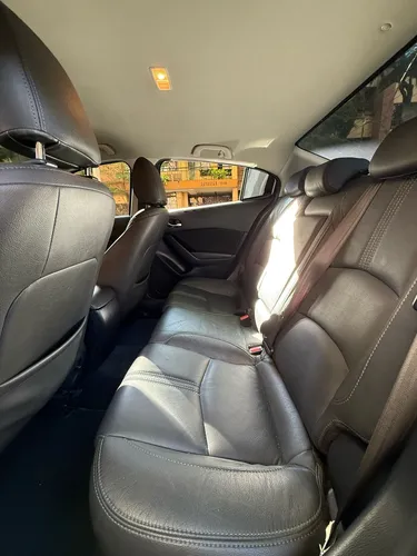 Mazda 3 2.0 Touring At