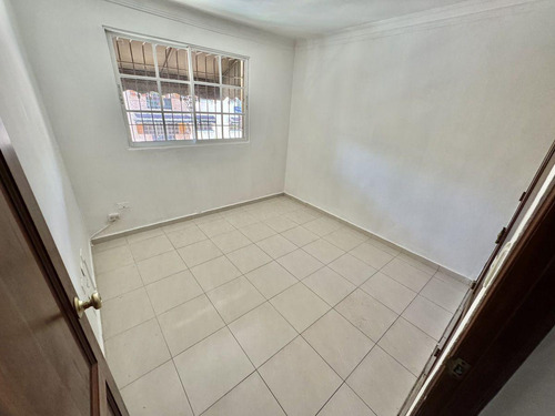 Apartamento En Ventaarroyo Hondo, 3 Habs 2 Baños 2 Parqueos