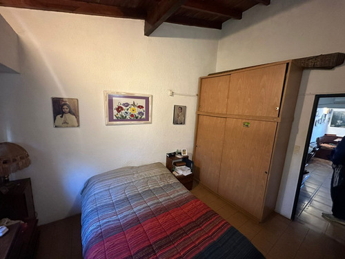 Chalet Con Piscina En Barrio De Vicenzo Grande