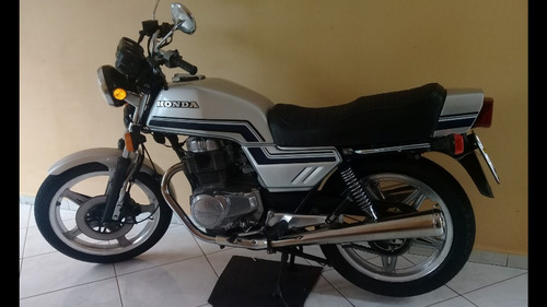 Imagem 9 de 11 de Honda Cb 400