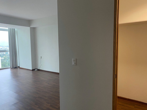 Imagen 19 de 25 de Departamento En Venta En Bosques De Las Lomas, 4 Recamaras