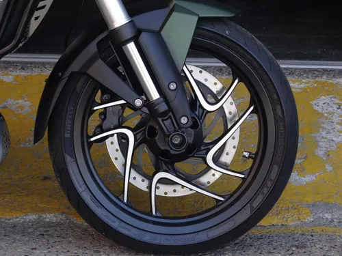 Bajaj Dominar 400