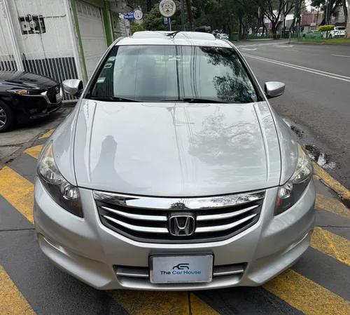 Honda Accord EXL sedan at