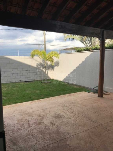 Imagem 3 de 6 de Venda De Casas / Condomínio Na Cidade De Araraquara 2119