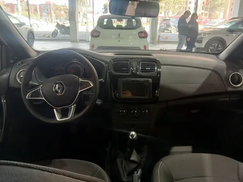 Renault Logan 1.6 Life Plus