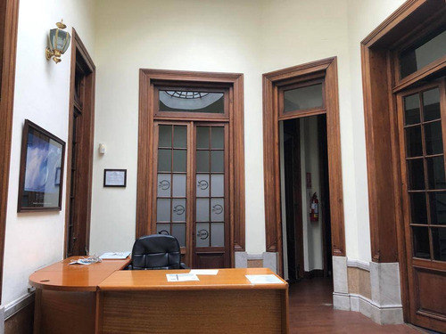 Imagen 1 de 9 de Venta De Edificio En Ciudad Vieja
