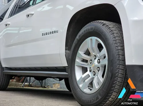 Chevrolet Suburban 5.4 Lt Piel Cubo At