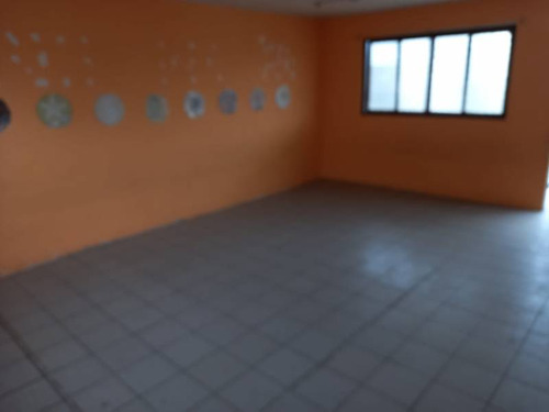 Arriendo Colegio, En Quilpue, Carlos Ibañez