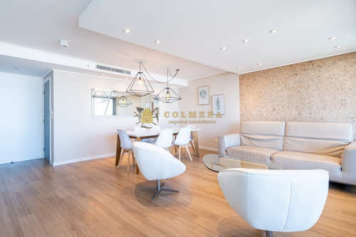 Excelente Apartamento De Dos Dormitorios Con Vista Al Mar En Venta Alexander Boulevard- Ref: 3683
