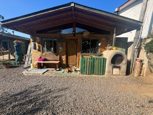 Parcela Con 2 Casas Y 8 Cabañas 5000m2