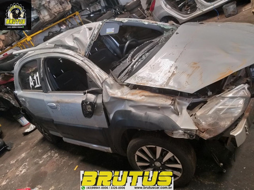 Imagem 9 de 11 de Toyota Etios Hatch Cross 1.5 Manual 2014 Sucata Para Pecas