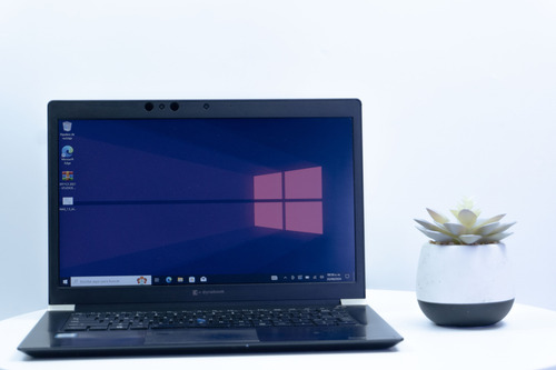 Toshiba Dynabook Tecra X40-e I5 8va/ 8gb/ 14 Touch/ 240ssd (Reacondicionado)
