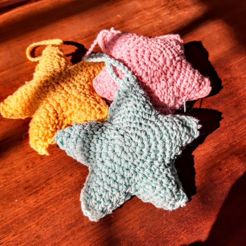 Imagen 2 de 5 de Estrellas Crochet Bautismos Comuniones Baby Shower