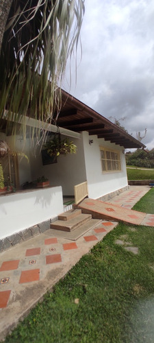Silvia Jaramillo Vende Geriátrico Con Casa Y Terreno 5mil M2