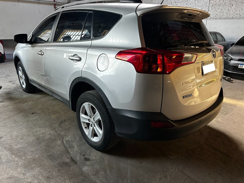 Imagen 9 de 15 de Toyota Rav-4 4x4 At