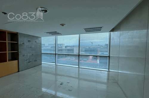 Renta - Oficina - Torre Esmeralda Iii - 168 M2 - Piso 4