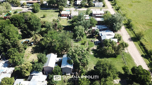Casas En Venta 1 Y 2 Dormitorios Barrio Beaudrix Roldan
