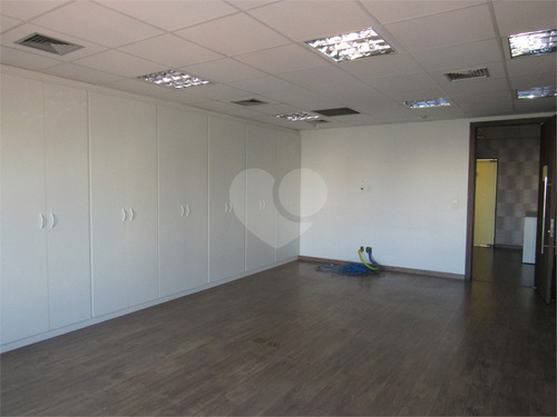 Imagem 9 de 30 de Sala Comercial Em Pinheiros Com 300 M², 9 Vagas No Estacionamento - Reo577820