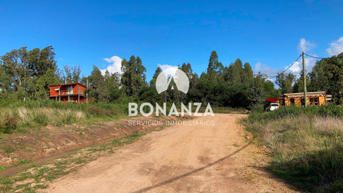 Imagen 3 de 6 de Terreno Esquina En Venta En Punta Colorada, Piriapolis