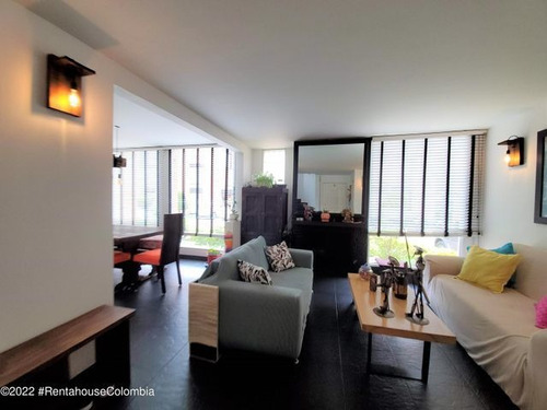 Imagen 2 de 15 de Casa En Venta En Belmira 22-2645 C.o