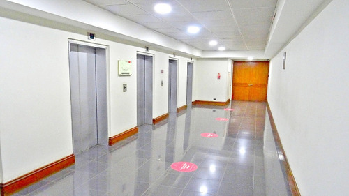 Vende Espectacular Oficina. Insuperable Ubicación Las Condes