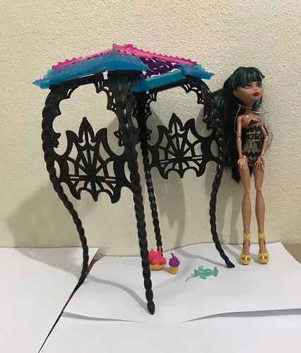 boneca Monster High Cleo de nilo e oásis - Escorrega o Preço