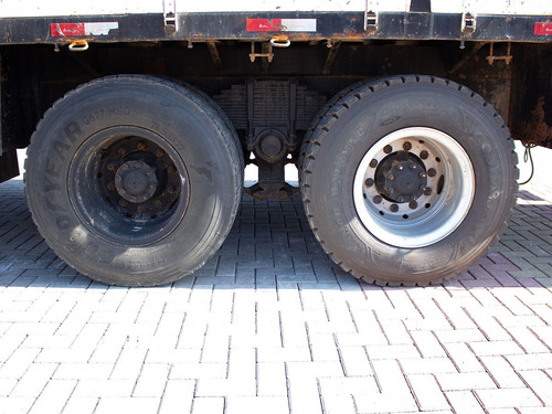 Imagem 12 de 21 de Vw 26280 Manual 6x4 Com Munck Tka 45700 2014 =2626,24320,270