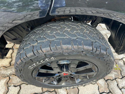 Mitsubishi Pajero TR4 2.0 Flex Aut. 5p