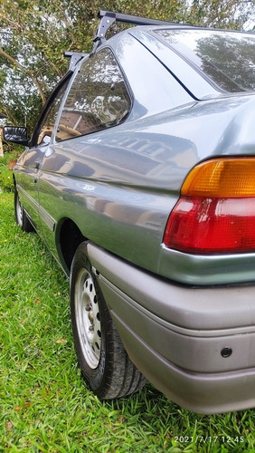 Imagem 4 de 15 de Ford Escort Gl
