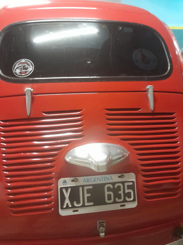 Color Rojo. Impecable. Vtv Y Papeles Al Dia