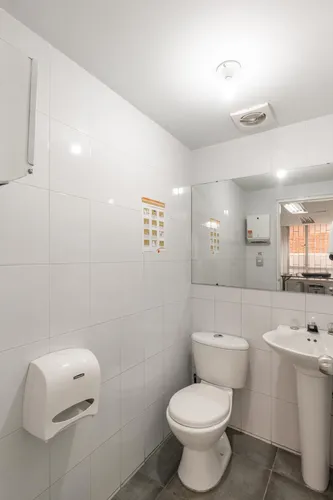 Oficina En Arriendo En Santa Barbara Occidental. Cod A14765