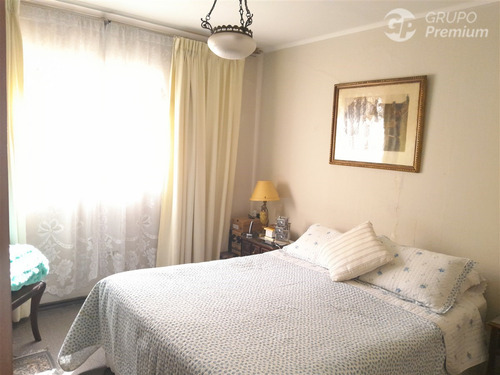 Venta De Departamento De 3 Dorm. 2 Baños En Viña Del Mar