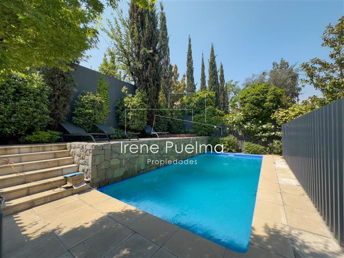 Exclusiva Casa En Condominio Camino La Posada En Las Condes