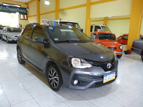 Imagen 2 de 15 de Toyota Etios Xls Aut 5p 2021