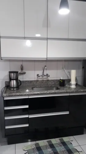 Casa Em Teresópolis , 4 Quartos. Ótima Localização. Bairro Do Alto. Espaçosa. Em Rua Sem Saída.