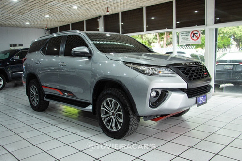 Imagen 3 de 9 de Toyota Fortuner Dubai Sportivo 2019 4x4
