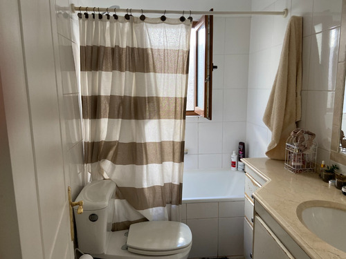 Hermosa Y Amplia Casa En Alto Macul: Lista Para Habitar