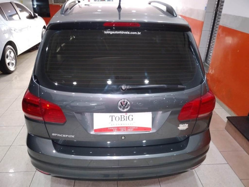 Imagem 8 de 14 de Volkswagen Spacefox 1.6 Msi Trendline 8v Flex 4p Manual