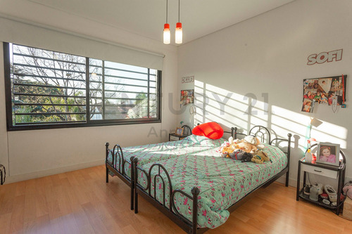 Venta Duplex 3 Dormitorios Y Cochera Cubierta En Olivos
