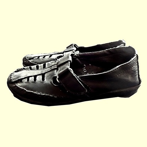 Zapatos Negros De Piel Karle