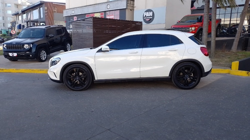 Imagen 7 de 15 de Mercedes Benz Gla 200