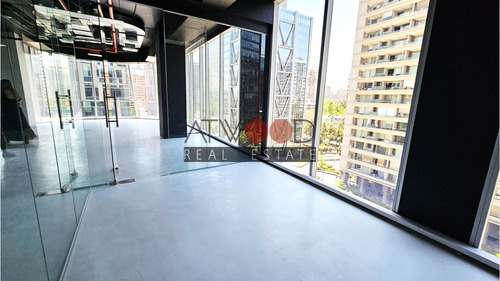 Oficina Remodelada 158 M2 Edificio Clase A Nueva Las Condes