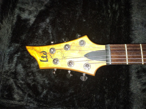 Guitarra Electrica Explorer Esp Ltd Hardcase Incluido (Usado)