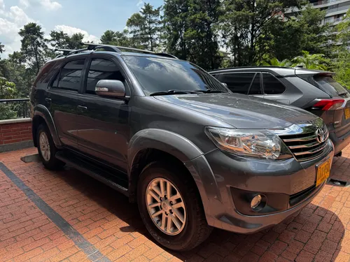 Toyota Fortuner 2.7l