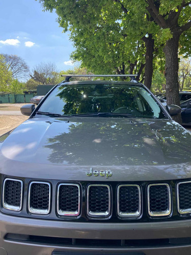 Imagen 17 de 18 de Jeep Compass 2.4 Longitude Plus (automática 4x4)