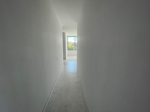 Imagen 10 de 23 de Vendo Apartamento 268m2 4h/5b/4p La Castellana