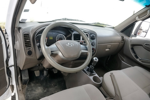 Imagem 8 de 14 de Hyundai Hr 2.5 Crdi Longo Sem Cacamba 2018/2019 Grande Bh V