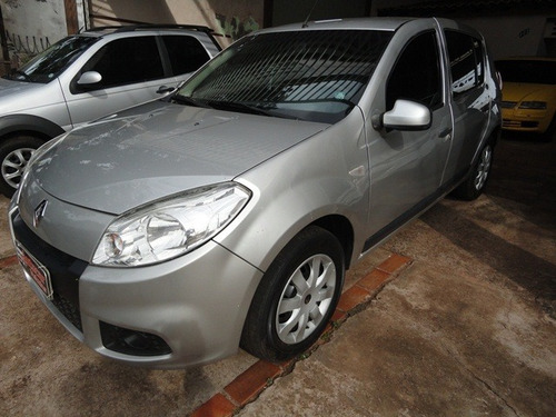 Renault - Sandero Expression 1.6 Ano/modelo 2012/2012